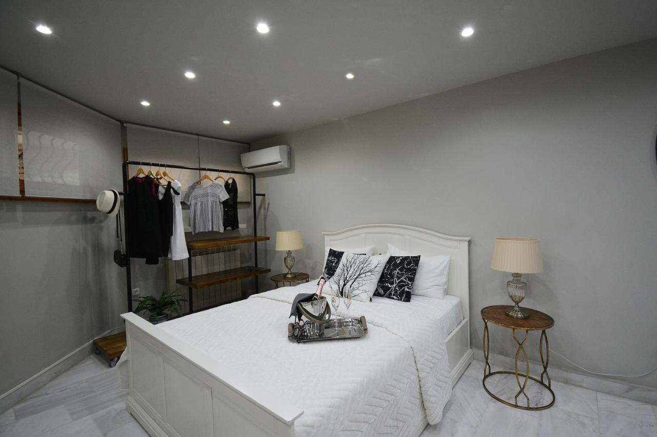 Jootiq Loft Apartment วูเลียกเมนี ภายนอก รูปภาพ